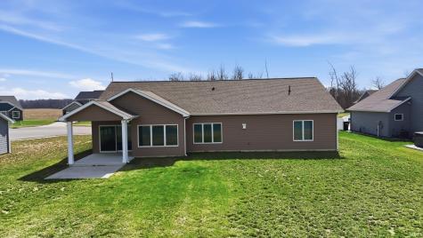 602 Pioneer Street Garrett IN 46738