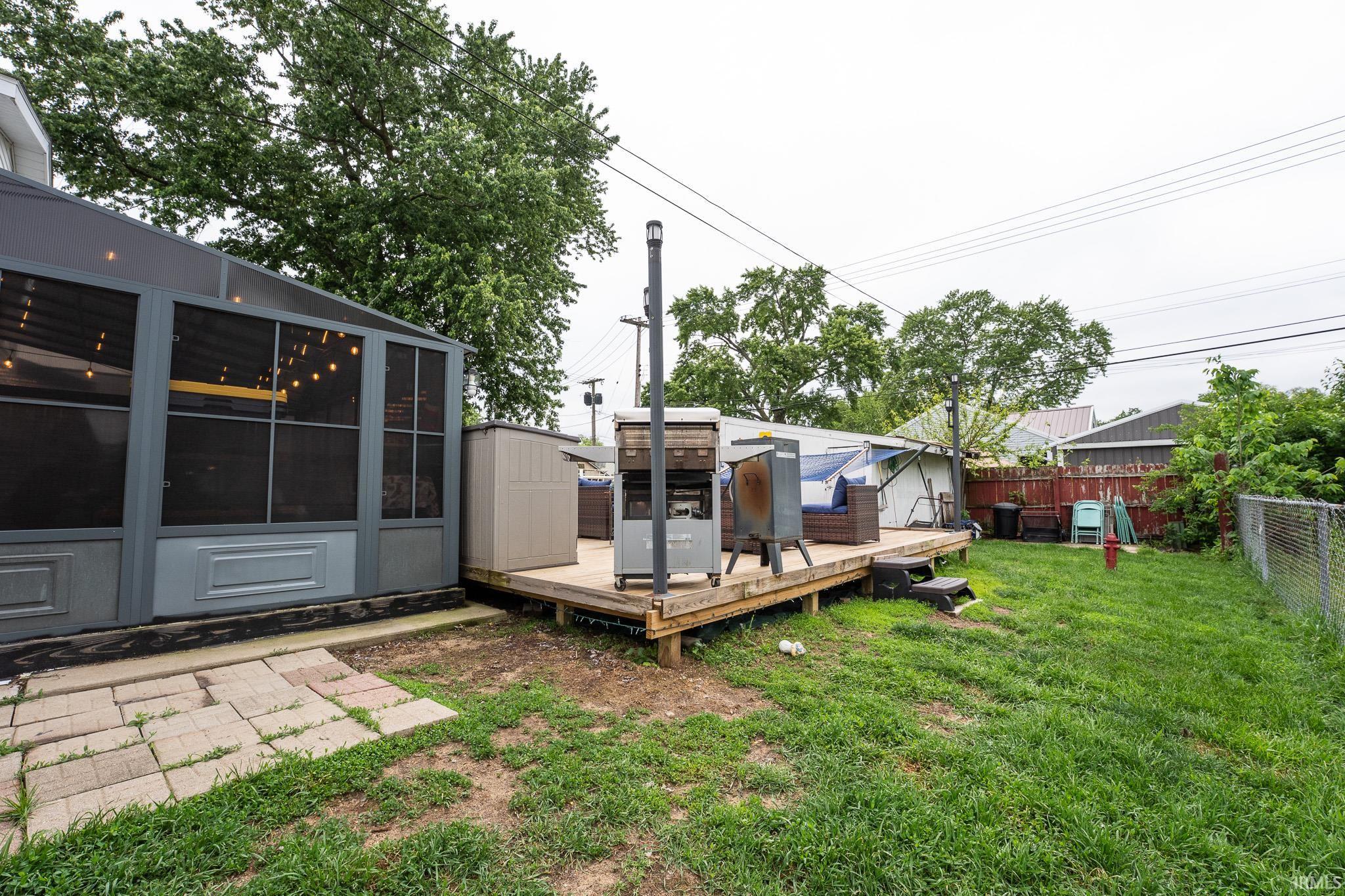 117 N Oakland Avenue Mishawaka IN 46544