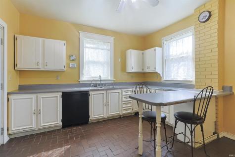 132 Chapin Street South Bend IN 46601