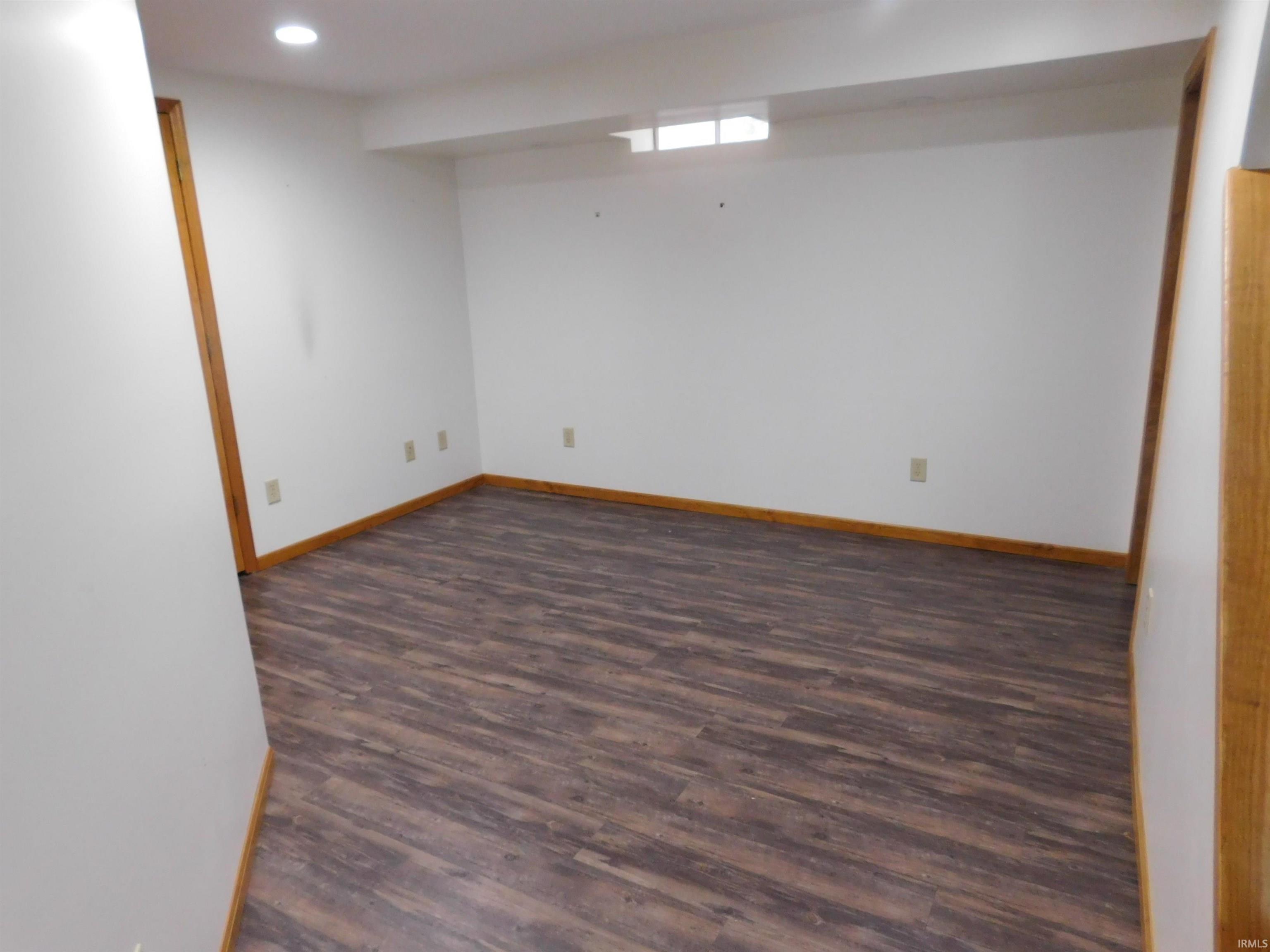 7531 W Crystal Lake Road Warsaw IN 46580