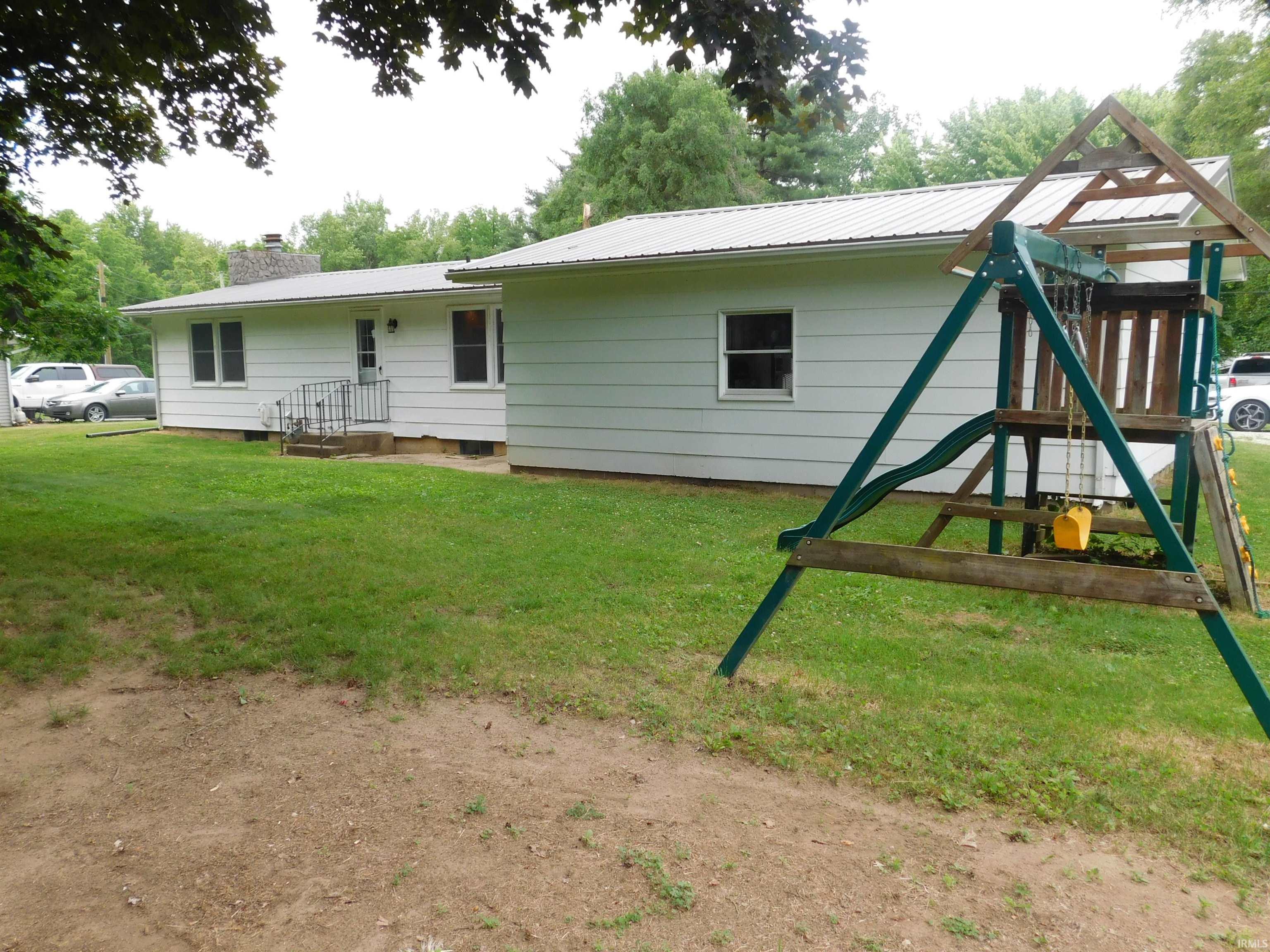 7531 W Crystal Lake Road Warsaw IN 46580
