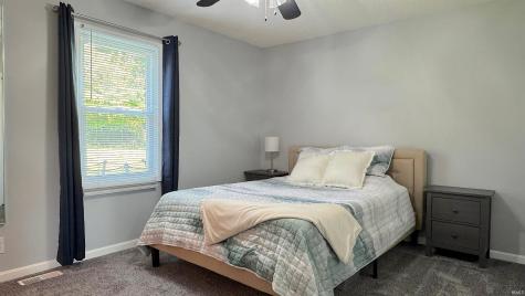 5533 Meadowlark Drive Evansville IN 47712