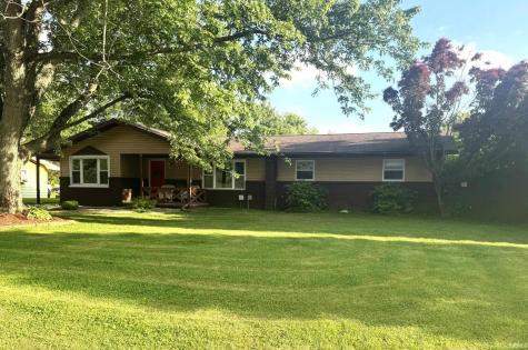 426 Woodville Road Mitchell IN 47446