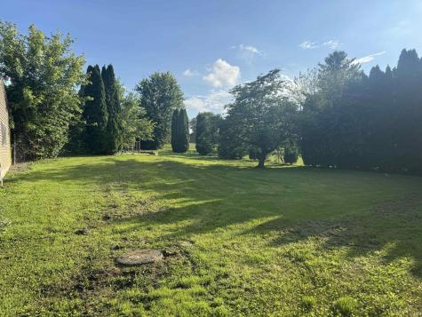 426 Woodville Road Mitchell IN 47446