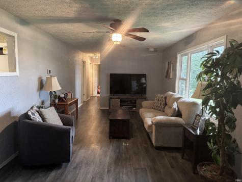 426 Woodville Road Mitchell IN 47446