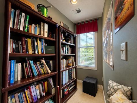 2939 Vertigo Court Evansville IN 47725