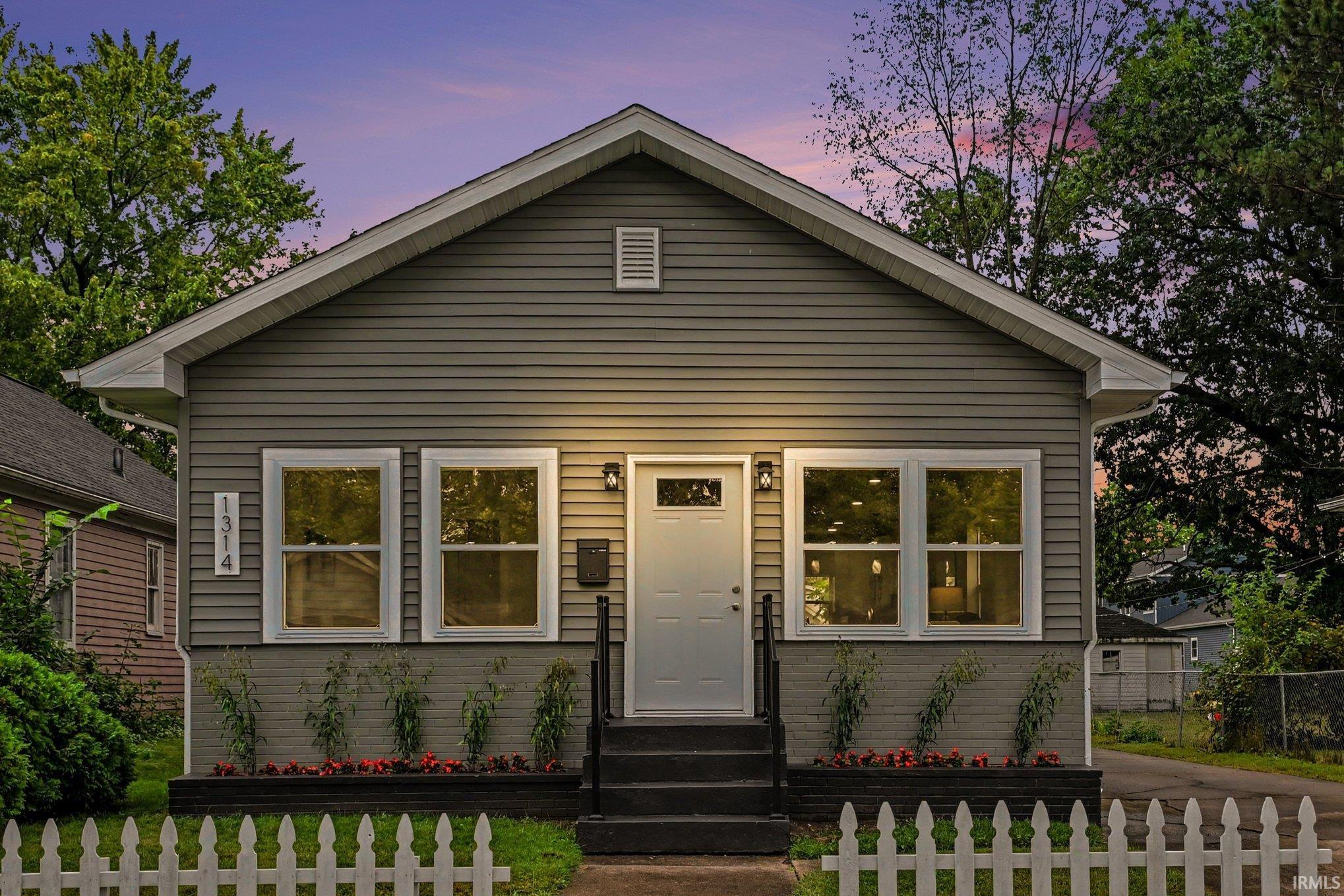 1314 Corby Boulevard South Bend IN 46617