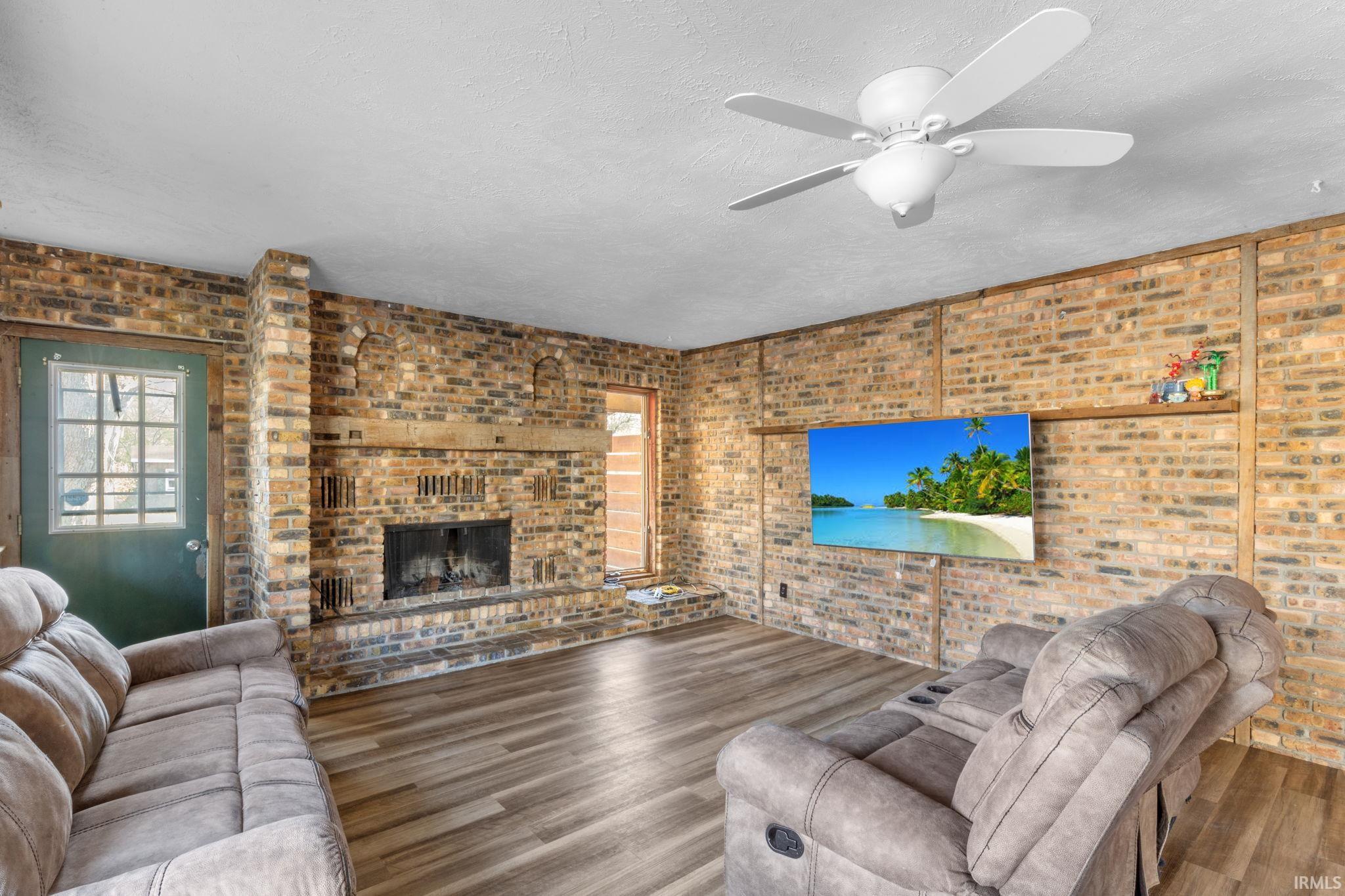 1709 Superior Street Elkhart IN 46516