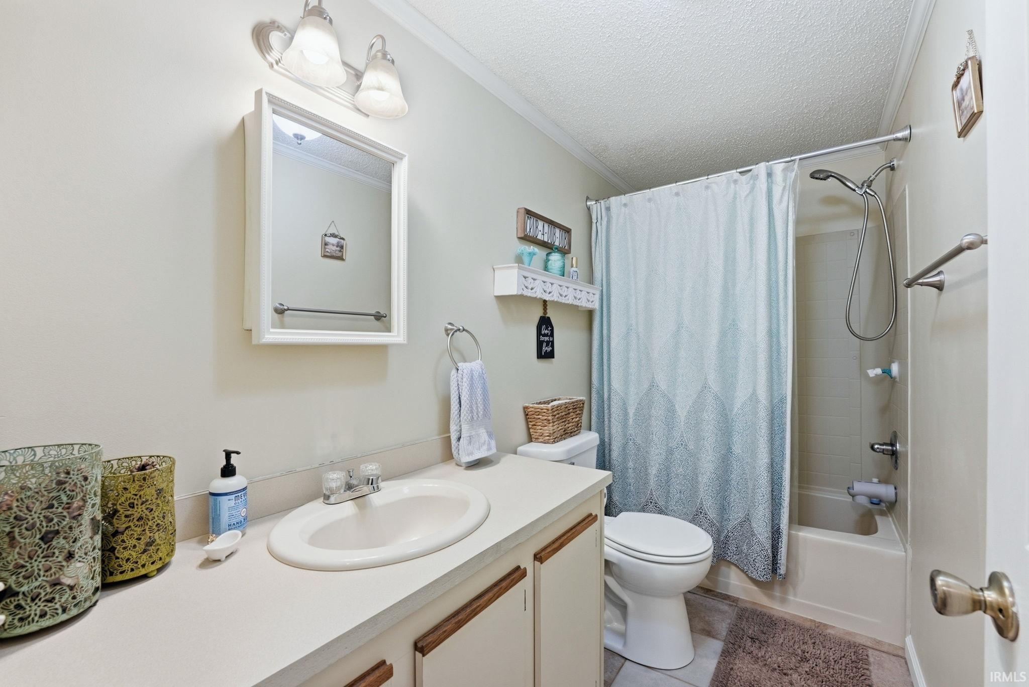 3410 N Pressler Drive Warsaw IN 46582