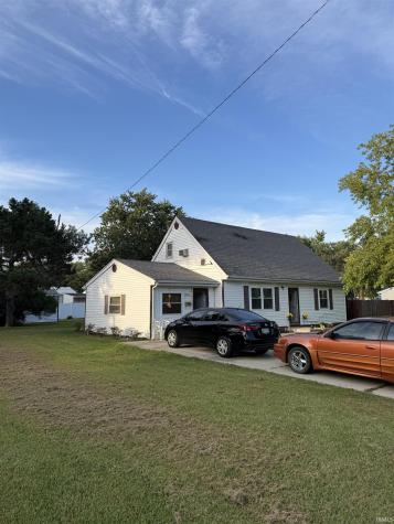 2158 S Fairfield Drive Marion IN 46953