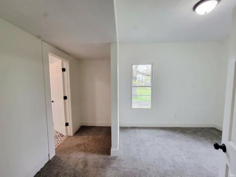 2118 Lincoln Way W South Bend IN 46628