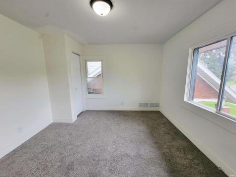 2118 Lincoln Way W South Bend IN 46628