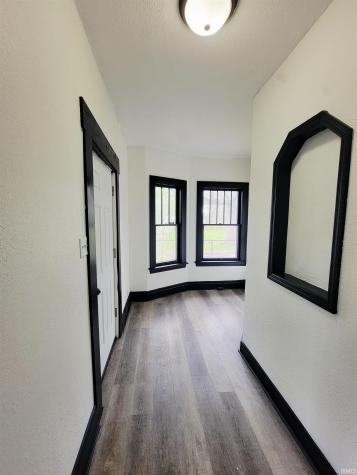 2118 Lincoln Way W South Bend IN 46628