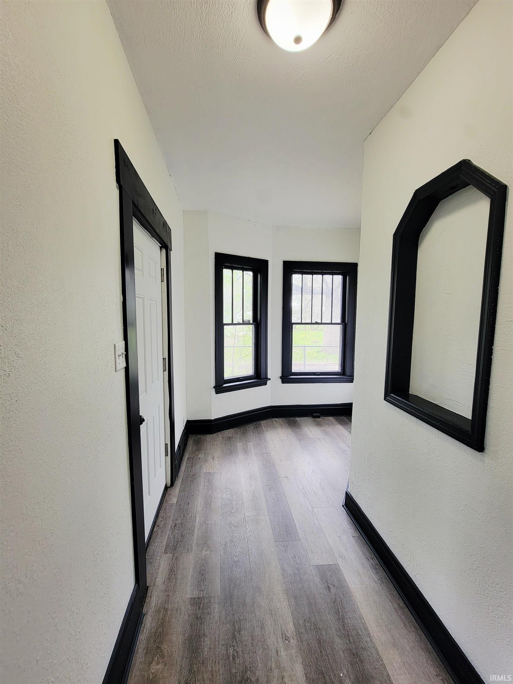 2118 Lincoln Way W South Bend IN 46628