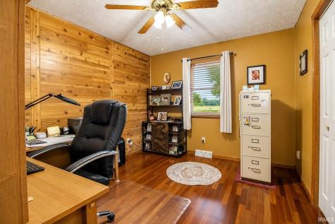 2190 E 100 S Knox IN 46534