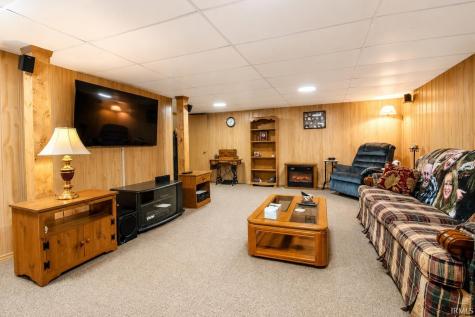 2190 E 100 S Knox IN 46534