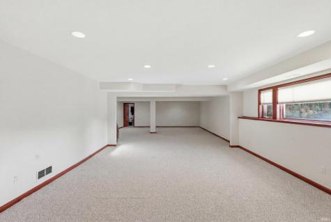 12825 Drayton Parkway Fort Wayne IN 46845