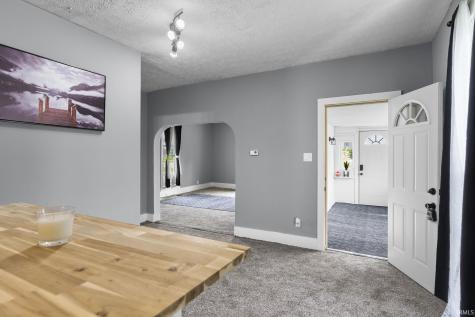 305 S Madison Street Darlington IN 47940