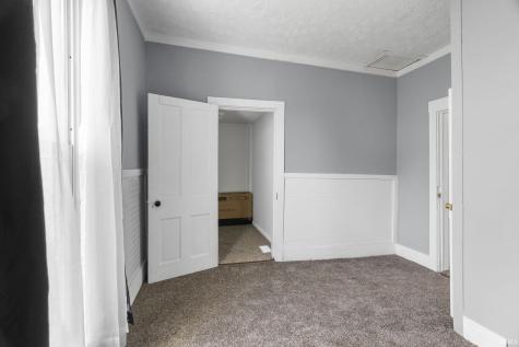 305 S Madison Street Darlington IN 47940