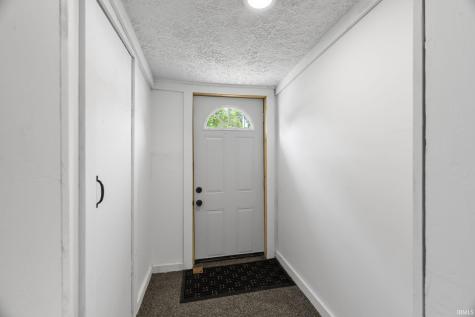 305 S Madison Street Darlington IN 47940