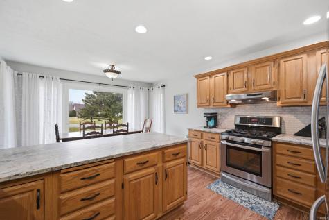 209 N Copperwood Court Muncie IN 47304