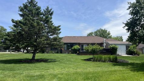 209 N Copperwood Court Muncie IN 47304