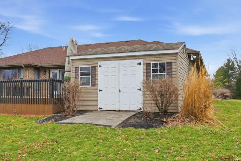209 N Copperwood Court Muncie IN 47304