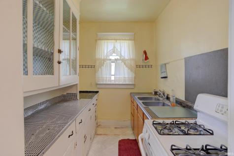 900 E Blackford Avenue Evansville IN 47713