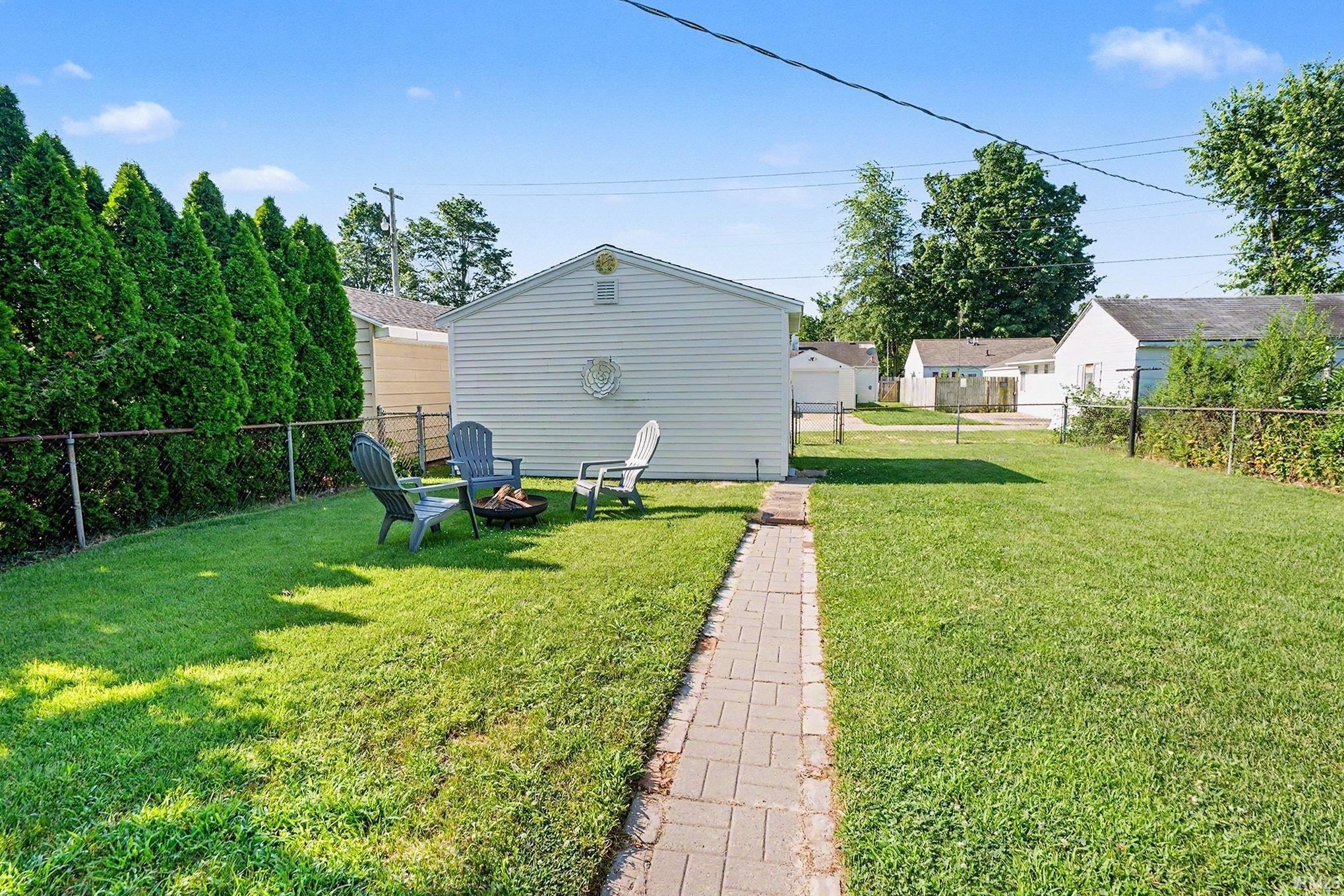 213 E Lowell Avenue Mishawaka IN 46545