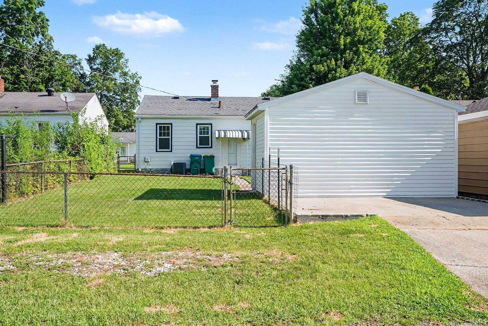 213 E Lowell Avenue Mishawaka IN 46545