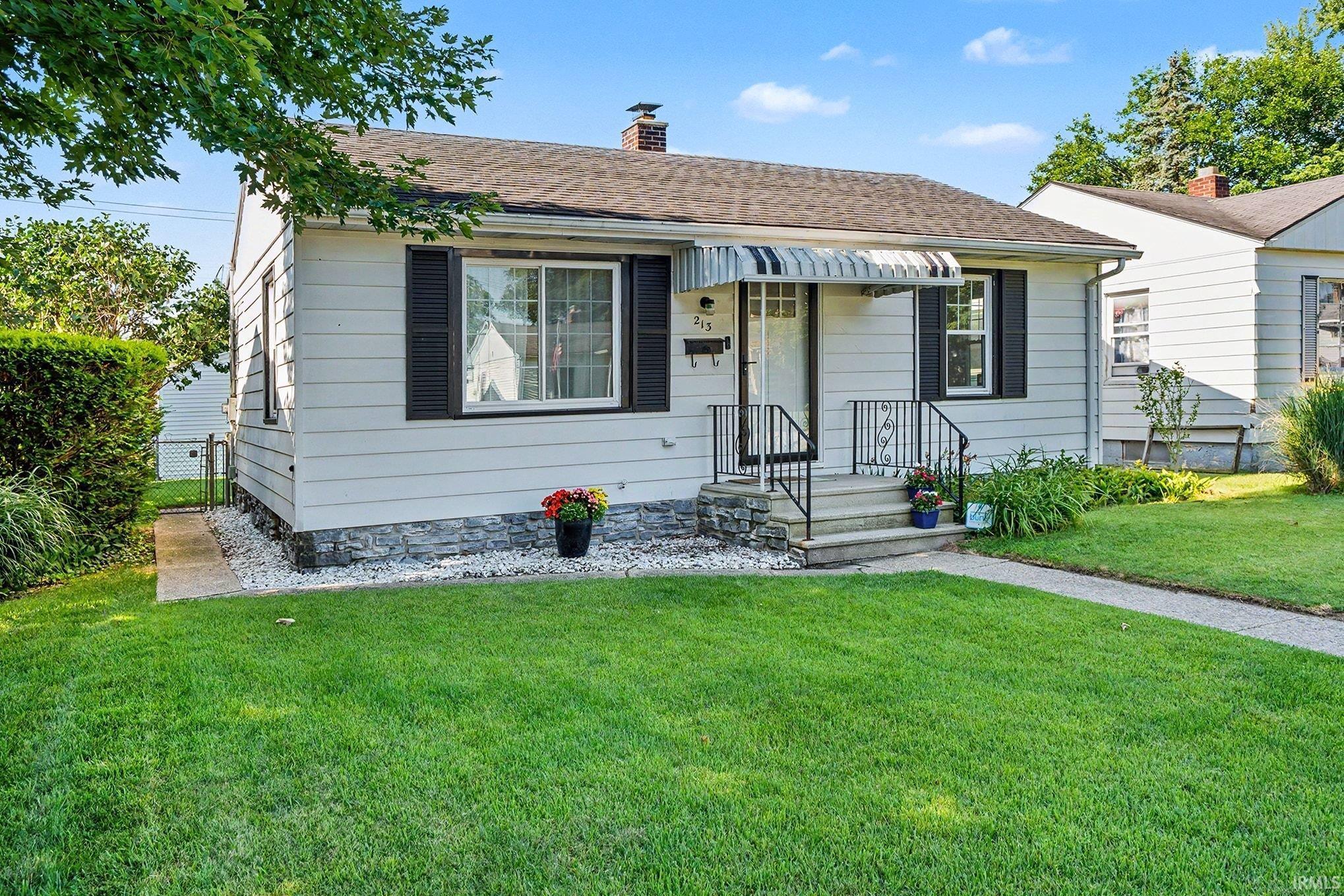 213 E Lowell Avenue Mishawaka IN 46545