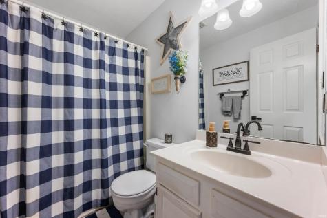 4909 W Prairiewood Drive Muncie IN 47304