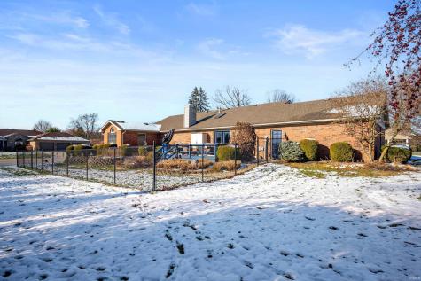 4909 W Prairiewood Drive Muncie IN 47304