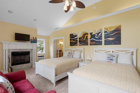 2636 N Peterson Drive Monticello IN 47960