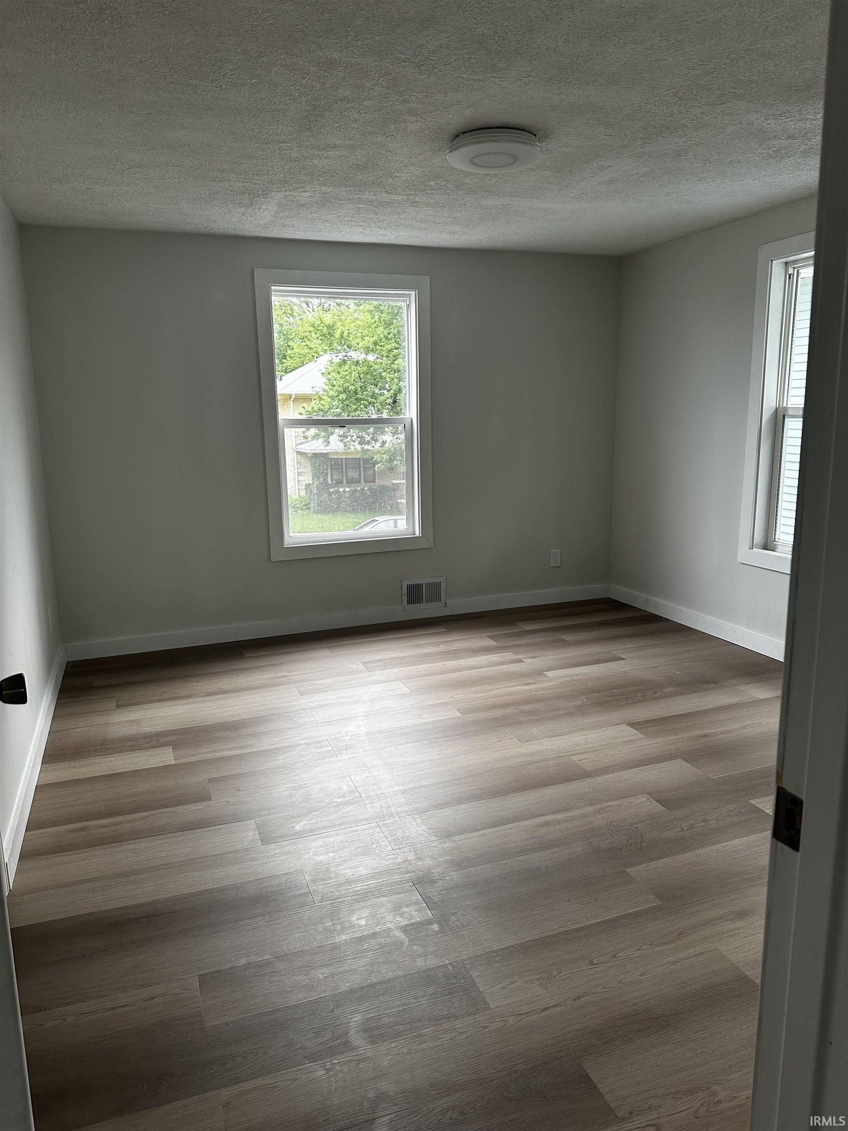 406 E Broadway Street South Bend IN 46601