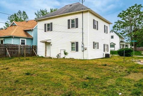 822 W Franklin Street Hartford City IN 47348