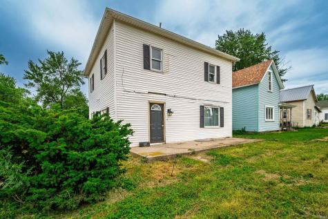 822 W Franklin Street Hartford City IN 47348