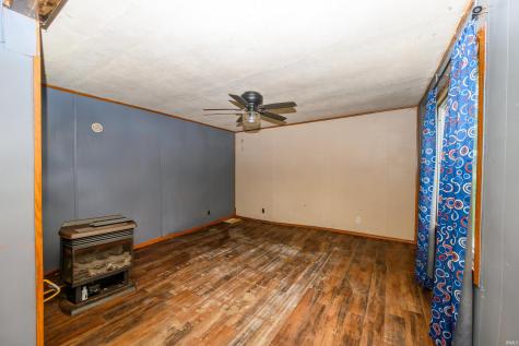 822 W Franklin Street Hartford City IN 47348
