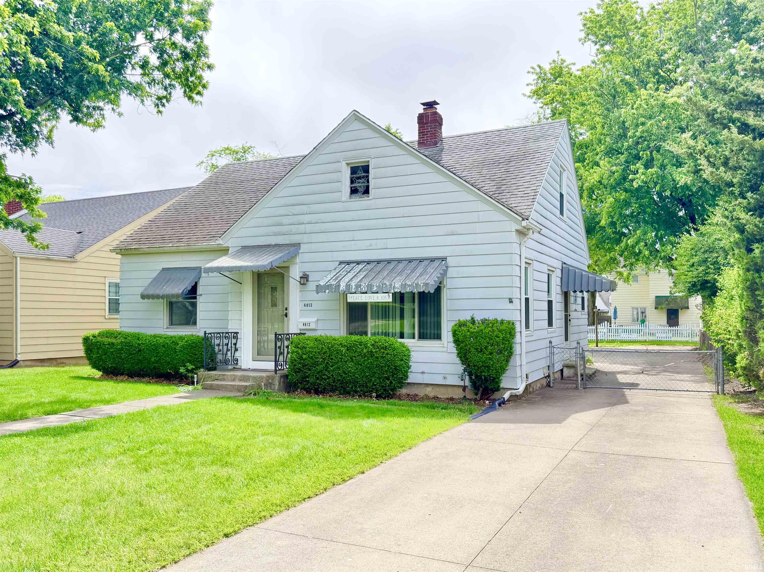 4812 Fairfield Avenue Fort Wayne IN 46807
