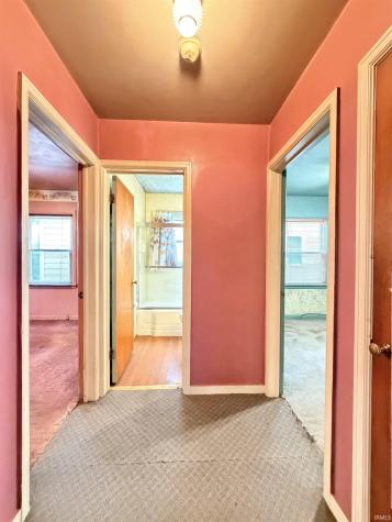 4812 Fairfield Avenue Fort Wayne IN 46807