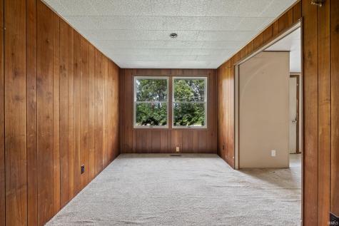 6735 E South Barbee Drive Pierceton IN 46562