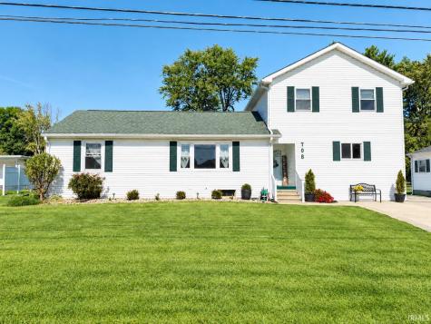 706 Brett Cabel Road Washington IN 47501