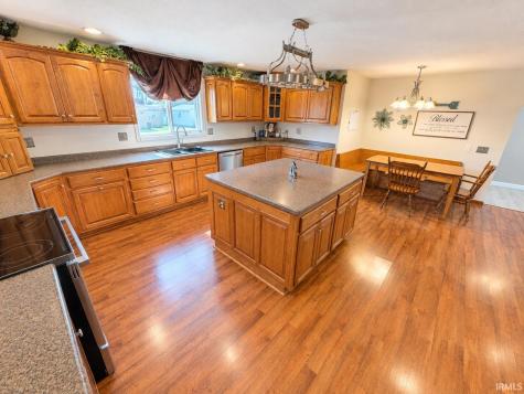706 Brett Cabel Road Washington IN 47501