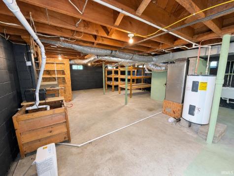 706 Brett Cabel Road Washington IN 47501
