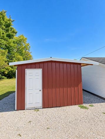 706 Brett Cabel Road Washington IN 47501