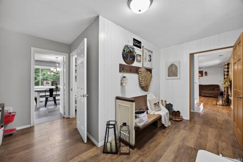 7275 N Ferry Road Bloomfield IN 47424