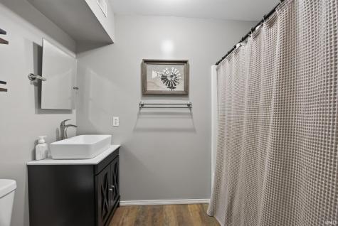 7275 N Ferry Road Bloomfield IN 47424