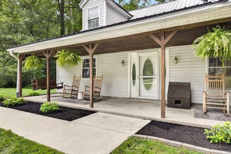 7275 N Ferry Road Bloomfield IN 47424