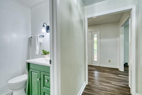 1051 Pine Gate Road Evansville IN 47725