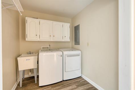 1051 Pine Gate Road Evansville IN 47725